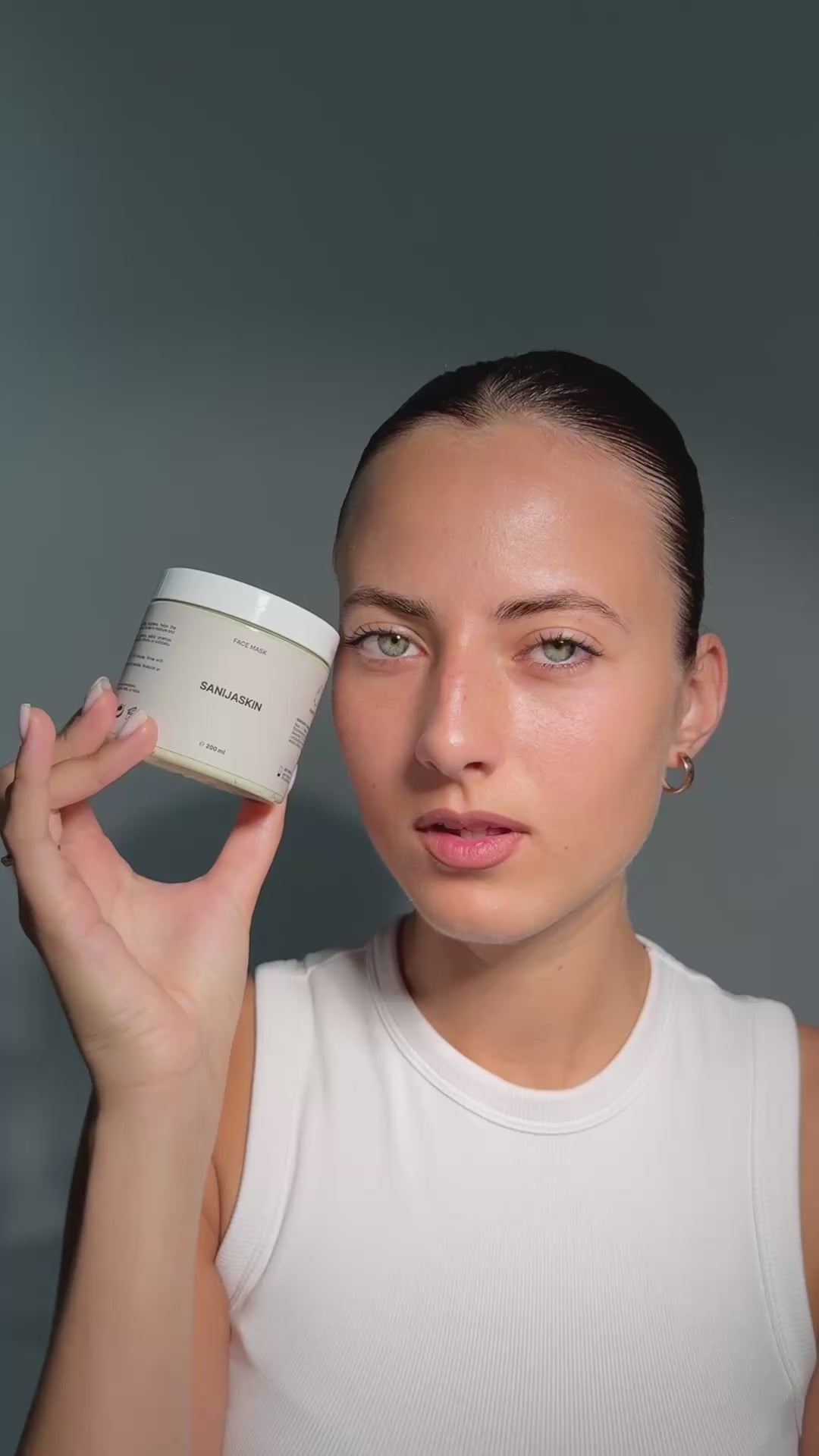 Ielādēt video: Sejas krēma un maskas komplekts